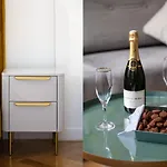 210 Chanel - Superb In